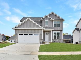 713 Cates Dr, Mahomet, IL 61853