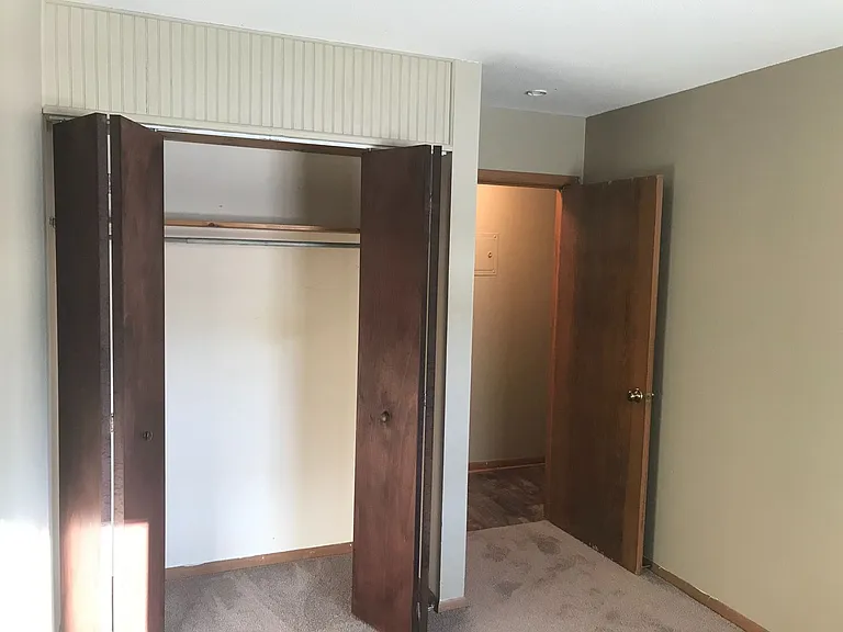 7700 Bloomington Ave South — Photo 9