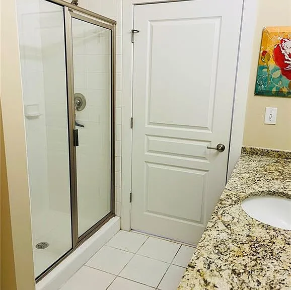 799 Hammond Dr — Photo 14
