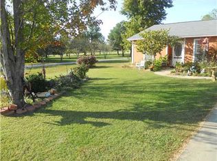 890 SE 1st St, Gentry, AR 72734