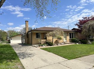 12445 Marla Dr, Warren, MI