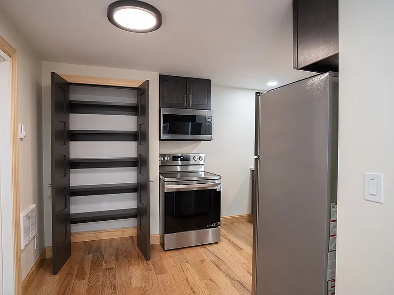 58 Freeman Dr #2 — Photo 4