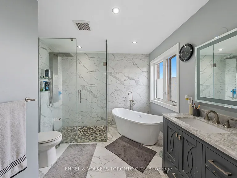 101 Jefferson Forest Dr — Photo 17