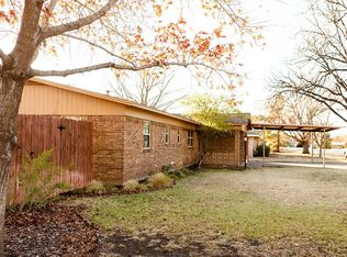 1410 Landon St, Stamford, TX 79553