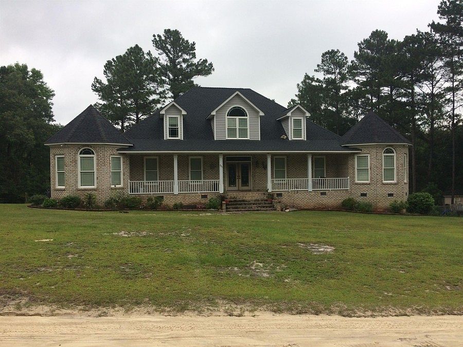 1st image of 387 Lena Dr