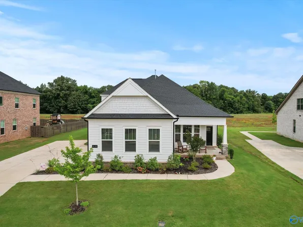 8135 Tupelo Gum Trce, Huntsville, AL 35802