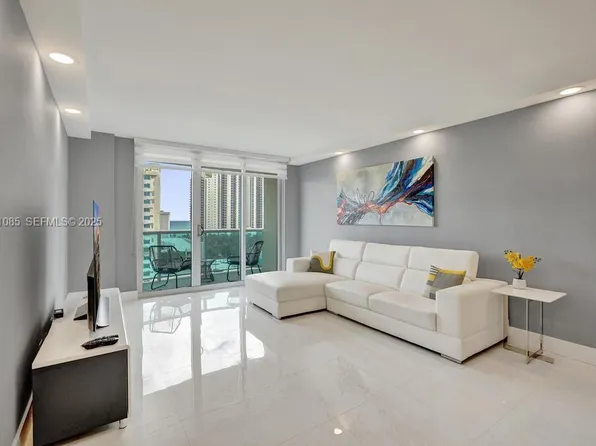 19380 Collins Ave APT 1104, Sunny Isles Beach, FL 33160