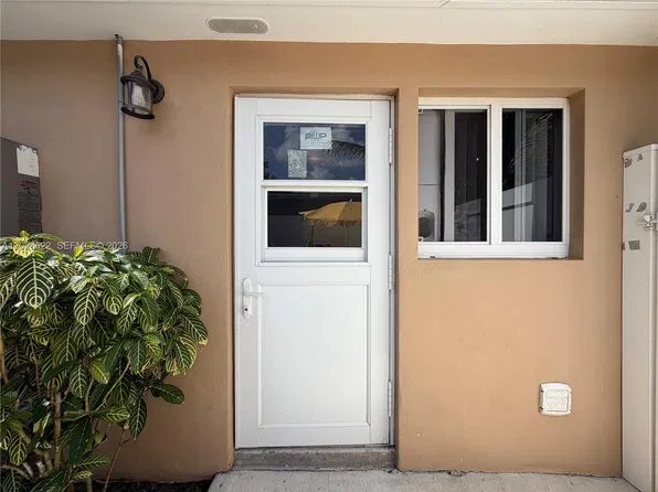 13275 NE 4th Ave, North Miami, FL 33161
