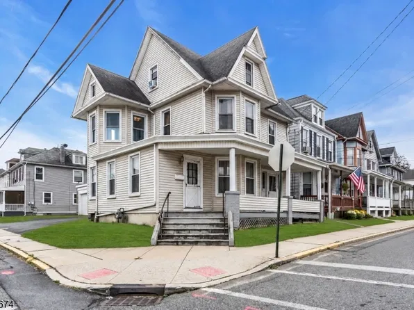 56 Summit Ave, Phillipsburg Town, NJ 08865