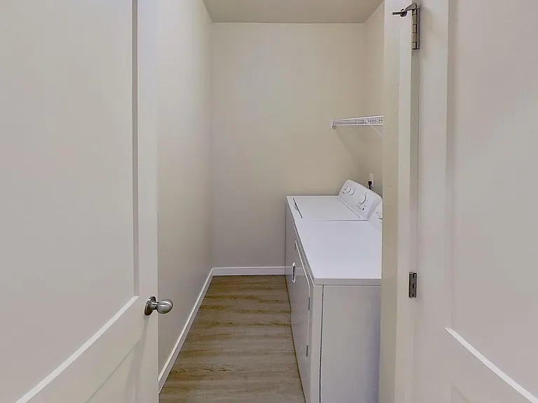 4941 Greenwood Dr SW #101 — Photo 15
