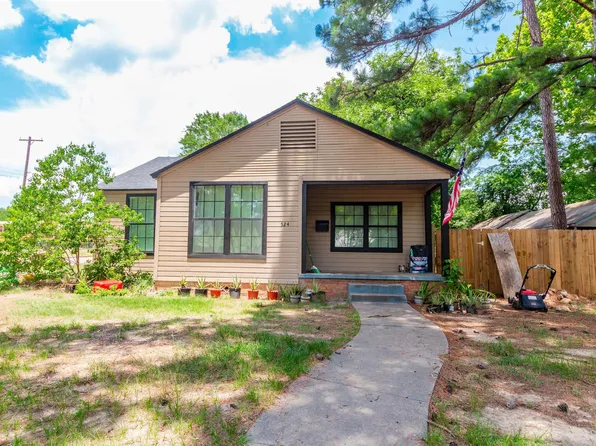 524 W Buchanan St, Mineola, TX 75773