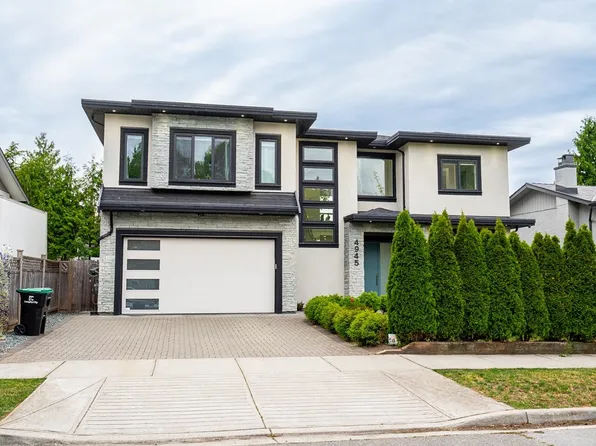 4945 205a St, Langley, BC V3A 2A8