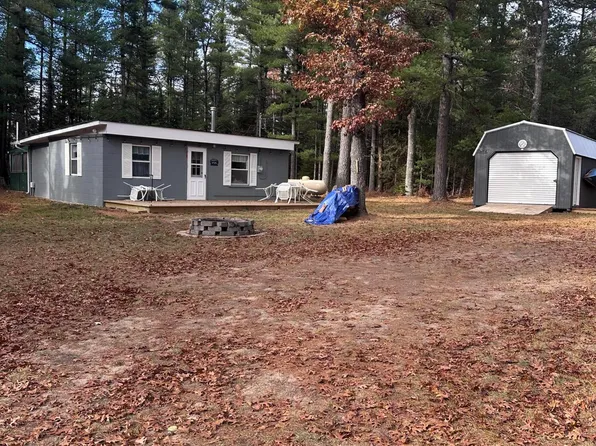 335 Wilcox Dr, Mio, MI 48647