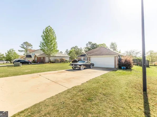 390 Apple Blossom Way, Macon, GA 31217