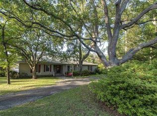 626 10th Ave N, Surfside Beach, SC 29575