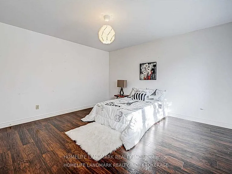 44 Frontenac Ave — Photo 22