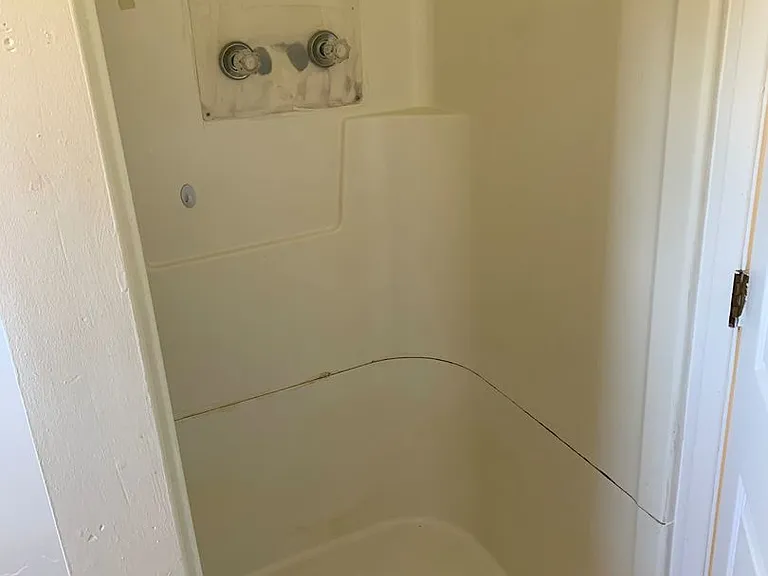 2425 SW Pickford St — Photo 13