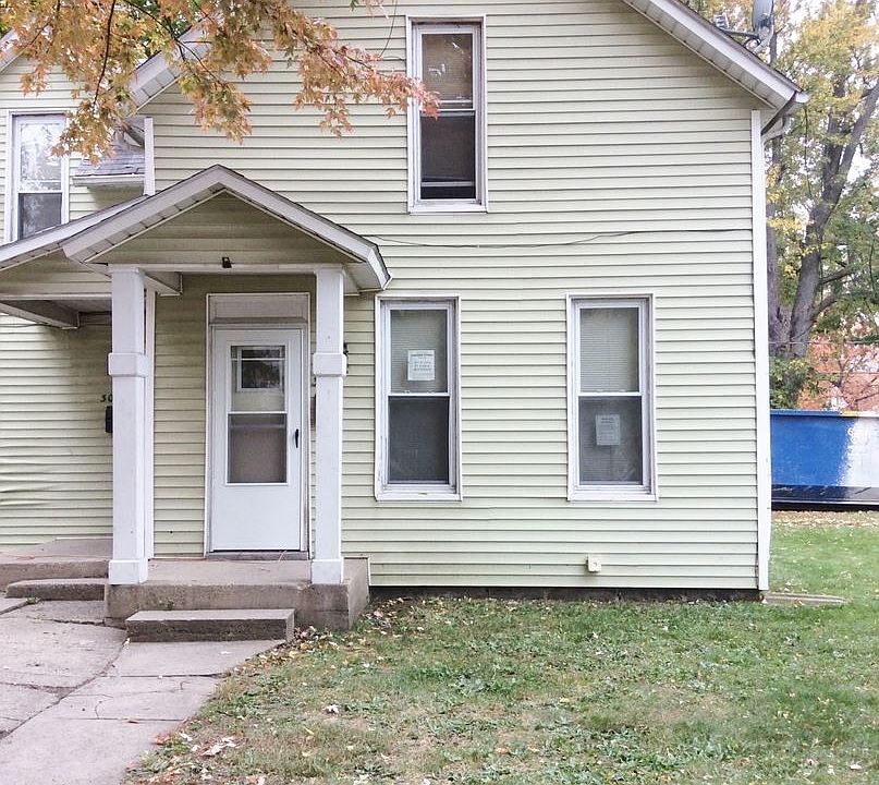 1st image of 301 S 10th St #303