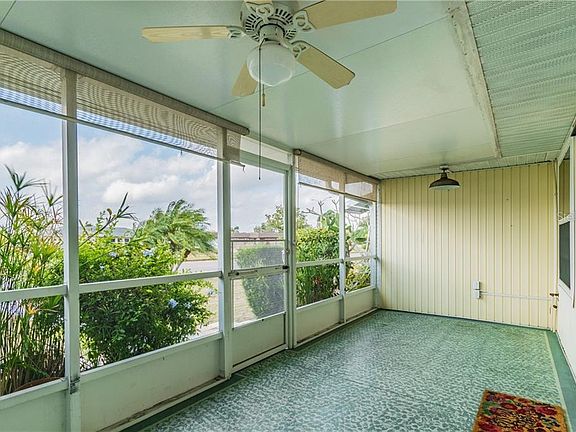2nd image of 212 S Pebble Beach Blvd