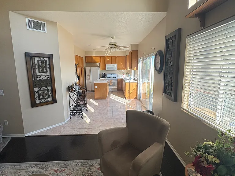 1335 Haven Tree Ln — Photo 5