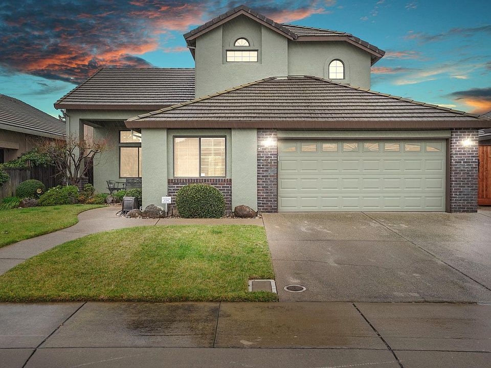 1st image of 713 Oakmont Ct
