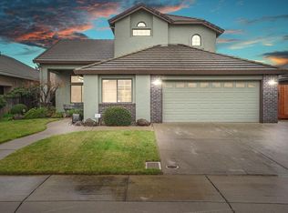 713 Oakmont Ct, Lodi, CA 95242