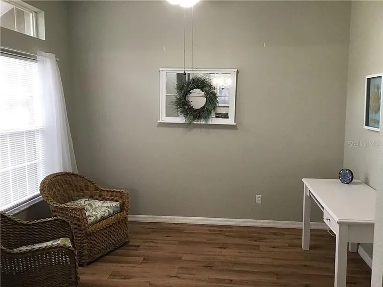 2091 Snowflake Ln — Photo 10