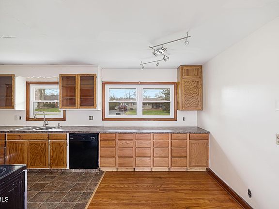 5th image of 4321 Ridgemont Dr