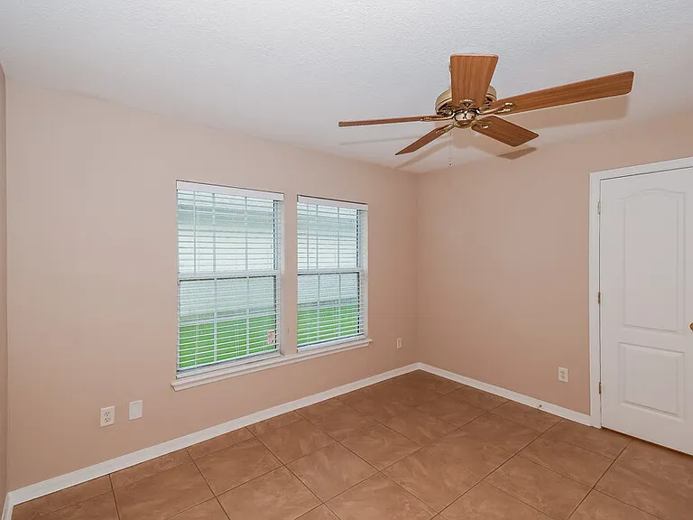 2978 Captiva Bluff Rd N — Photo 11