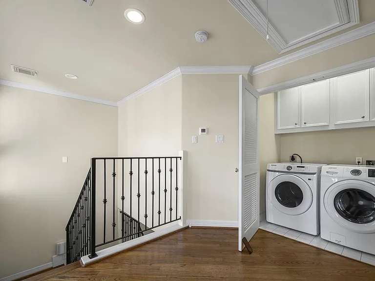 3307B W Lamar St #B — Photo 21