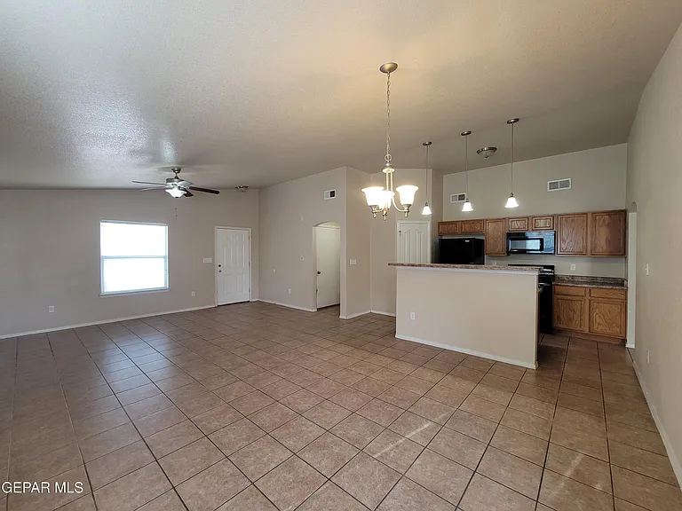 14211 Otter Point Dr — Photo 13