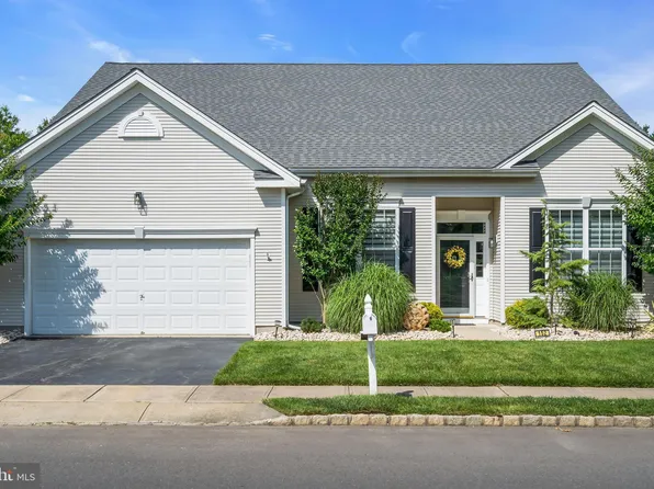 152 Mirage Blvd, Barnegat, NJ 08005