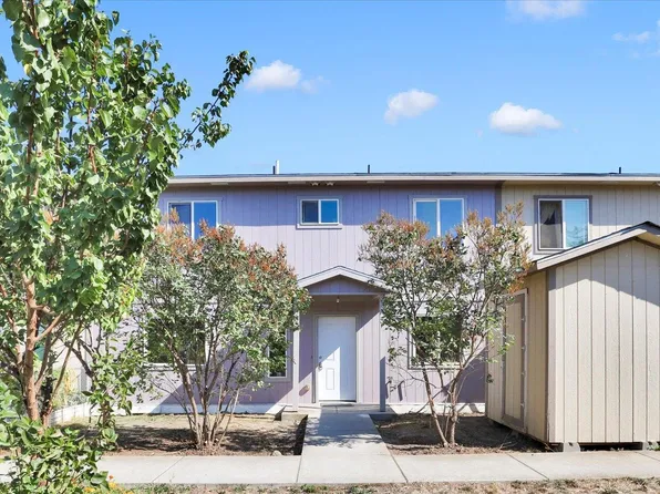 1633 E Boone Ave #H, Spokane, WA 99202