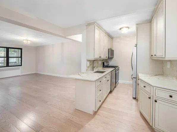 345 Riverside Drive 2H image 6 of 6