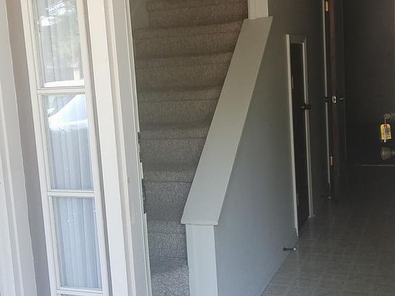 4th image of 2312 Northeastern Ave