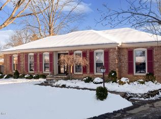 309 Hawick Pl, Douglass Hills, KY