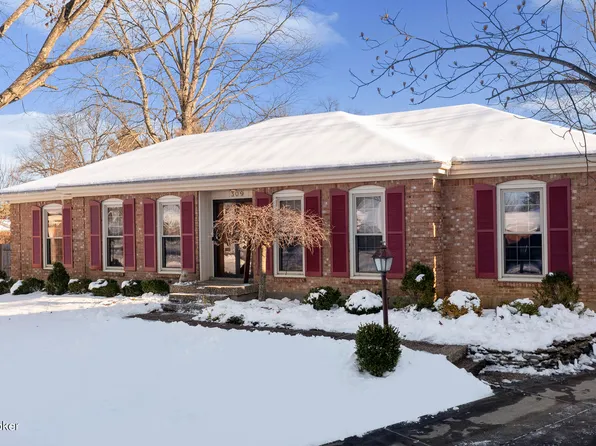 309 Hawick Pl, Douglass Hills, KY 40243