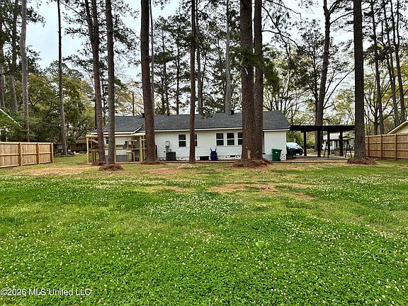 2nd image of 1203 Field Lark Ln NE