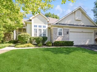 2388 Pebble Beach Ln, Riverwoods, IL 60015