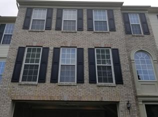 1127 Linden Vue Dr, Canonsburg, PA 15317