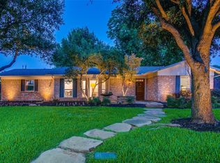 3838 Blue Trace Ln, Farmers Branch, TX 75244