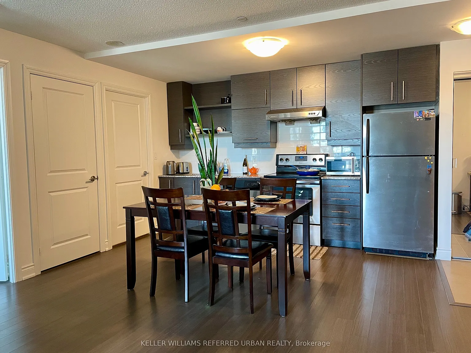 2 bed, $2,450 — Photo 2