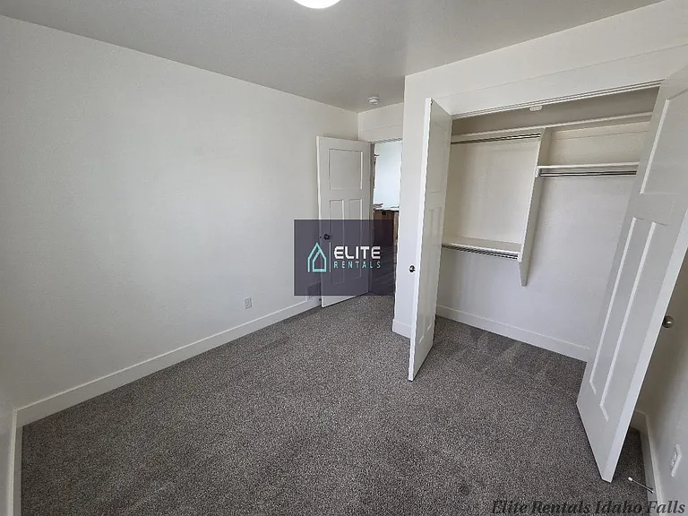 4039 N Livingston Ave — Photo 11
