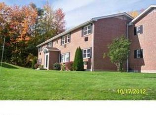 28 Mountain Laurel Dr, Wethersfield, CT 06109