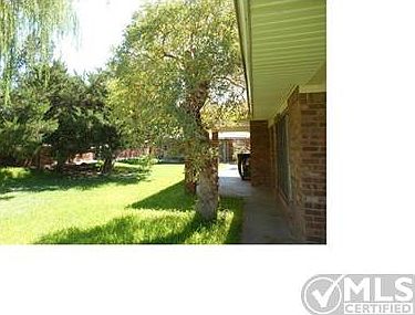 5th image of 716 Live Oak Dr