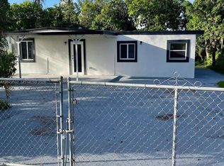 Logan Crest, Hialeah, FL 33013
