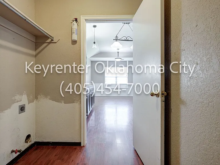 6016 SE 82nd Pl — Photo 35