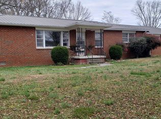 304 Elora Rd, Huntland, TN 37345