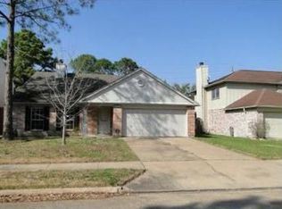 8610 Hot Springs Dr, Houston, TX 77095