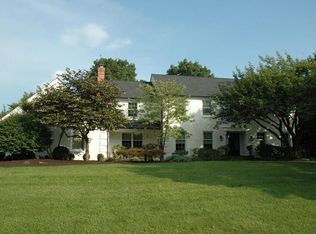 4772 Belmont Dr, Emmaus, PA 18049